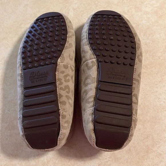 Women’s Deluxe by dearfoams Fernie Genuine Shearling Moccasin Slippers Size 6 - Picture 10 of 12